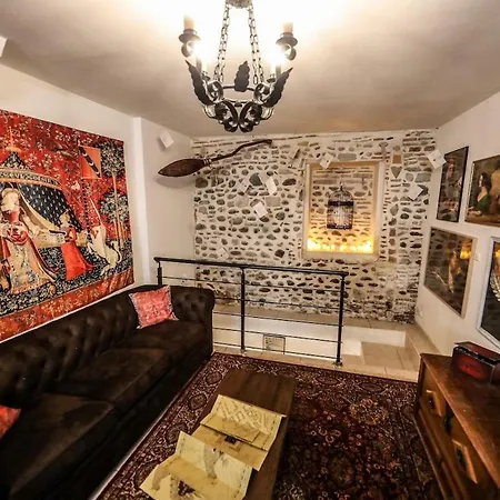 Le Repaire Des Sorciers - Centre - Chateau *