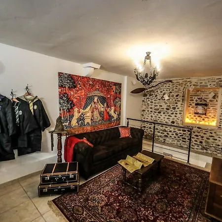 Le Repaire Des Sorciers - Centre - Chateau Apartment