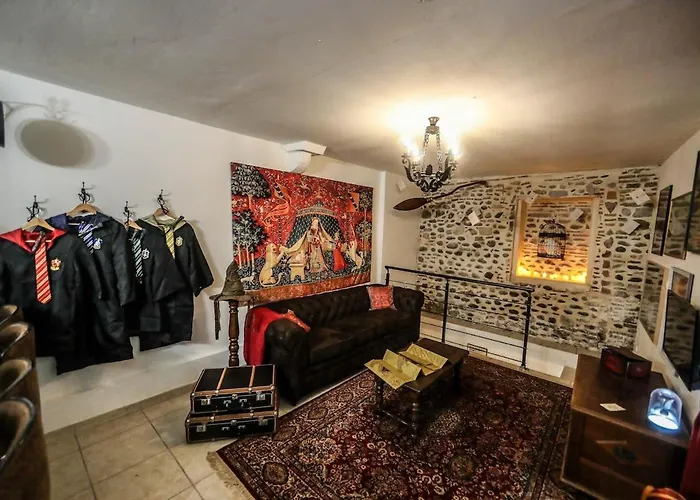 Le Repaire Des Sorciers - Centre - Chateau Apartment