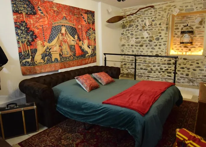 Le Repaire Des Sorciers - Centre - Chateau Apartment *